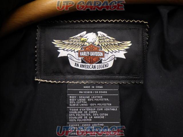 Harley Davidson
97073-06VM
streetwise
Leather jacket
M size-09