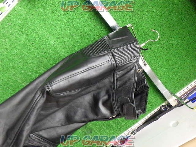 BIKERS Leather Touring Pants
Size unknown
About XXL-06