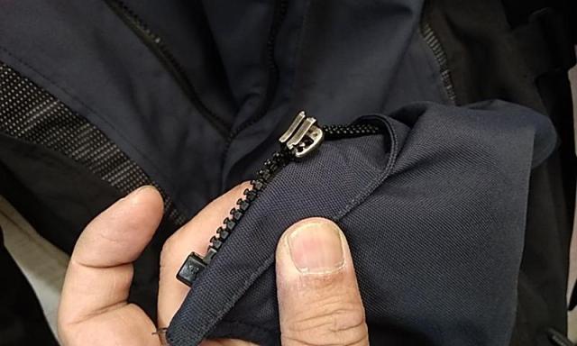 Size: 3L
Yamaha
Winter jacket (zipper missing)-08
