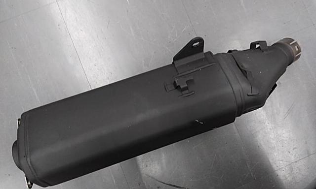 Kawasaki
Genuine silencer
H2SX(’23)-05