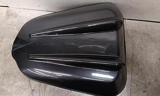 Moto Fizz Shell Seat Bag
(Carbon handle)-05