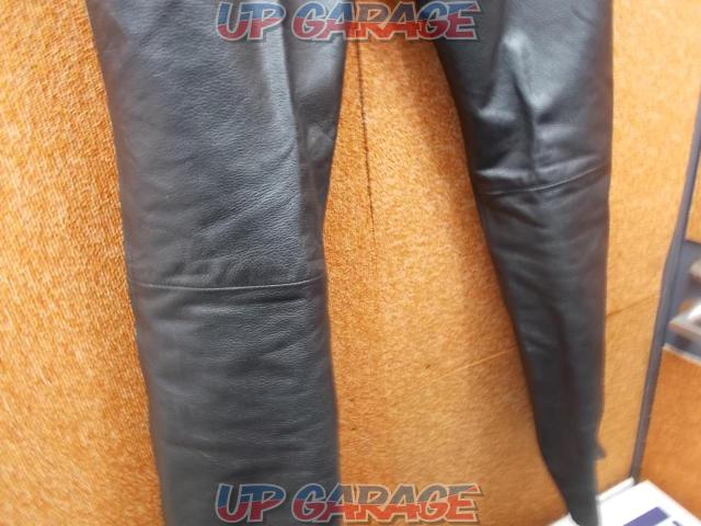 Size: 30
Spoon (spoon)
Leather pants-09