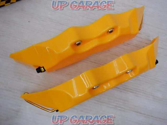 Unknown Manufacturer
Caliper cover
yellow
Size: 275x75x37mm-03