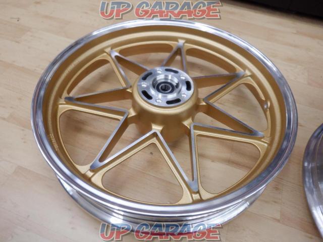 For competitions
Unknown Manufacturer
18 inches
Cast wheel
Set before and after
Zephyr 1100-02