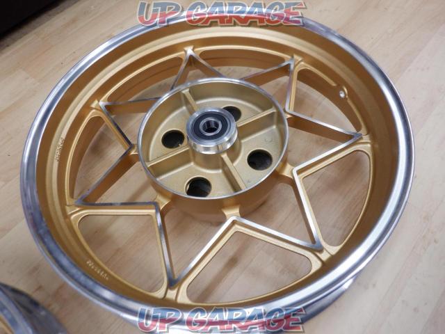 For competitions
Unknown Manufacturer
18 inches
Cast wheel
Set before and after
Zephyr 1100-04