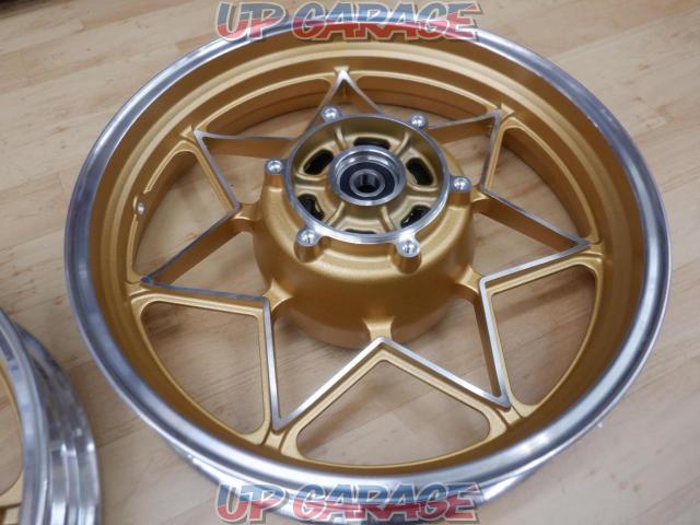 For competitions
Unknown Manufacturer
18 inches
Cast wheel
Set before and after
Zephyr 1100-08
