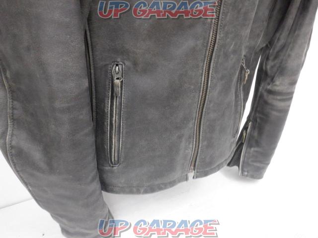 KOMINE
Shingururaidasu leather jacket
LJ-534
XL size-04