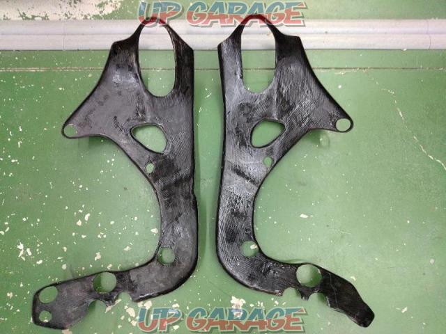 9 manufacturer unknown
Carbon frame cover-02