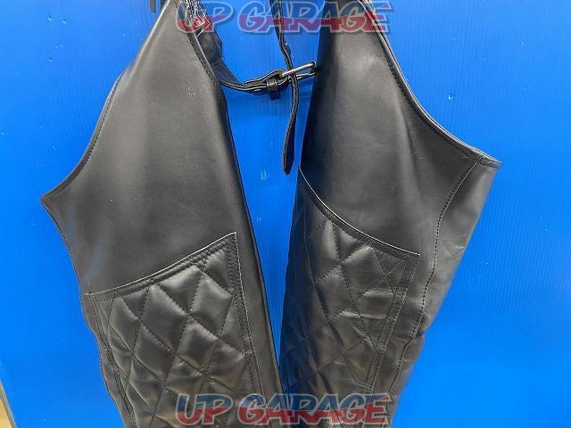 KADOYA
Leather Chaps
Size: 22-03