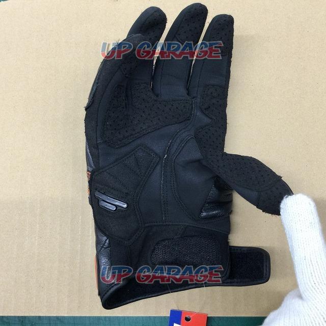 HYOD
Carbon Protective Riding Gloves
Size: L-09