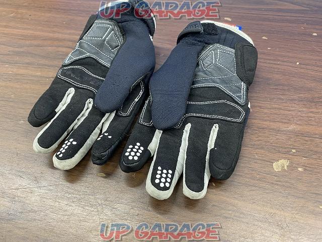 RSTaichi Outdry Pleats Gloves
Size: M-08