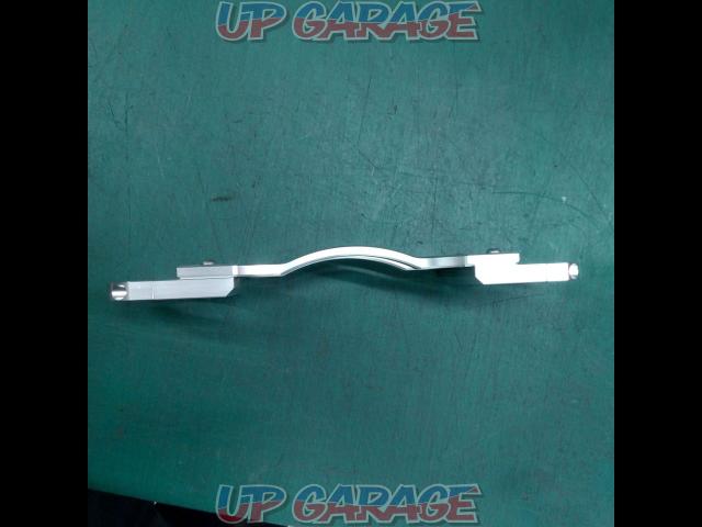 Unknown Manufacturer
Aluminum front fork stabilizer
FXSB/FXBR/FXBRS (‘13-‘21)-04