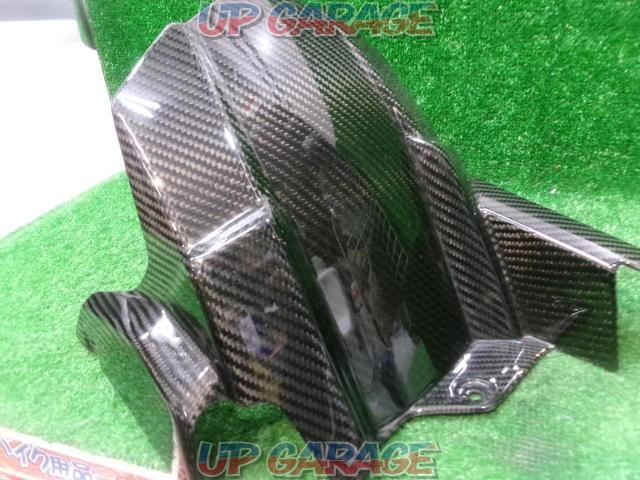 Z900RS (removed from 2019 model) SPEEDRA
REAR FENDER
Genuine shape twill weave dry carbon
(Twill/Glossy)-09