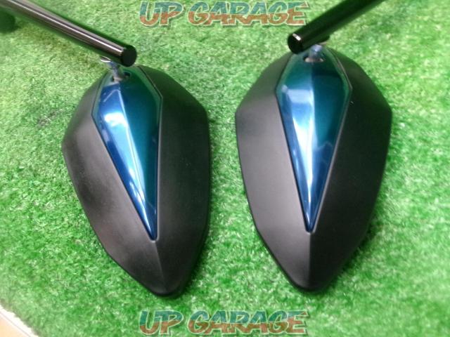 ENDURANCE
Radical mirror
Black / Blue
Left and right
Positive screw 10mm-05