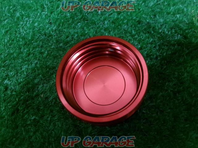 POSH
FAITH
Clutch master cylinder cap inner diameter 35mm
Screw pitch 4mm
500153-02(RED)-04