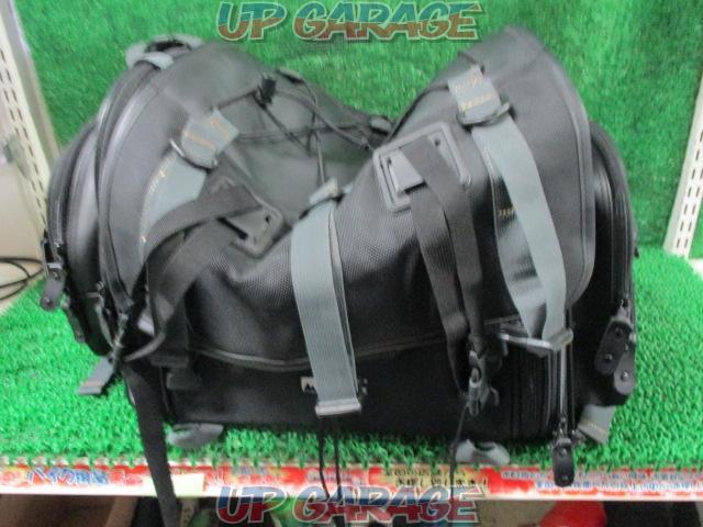 [MOTO
FIZZ Field Seat Bag
black
Part number unknown (MFK-101?)-02