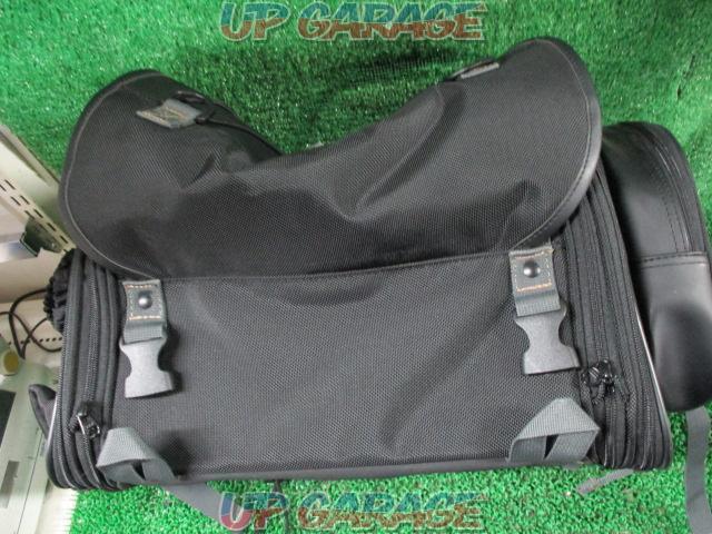 [MOTO
FIZZ Field Seat Bag
black
Part number unknown (MFK-101?)-05