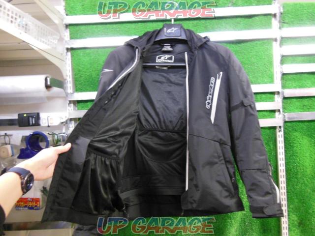 Alpinestars nylon jacket
OA13278
Size: L-06