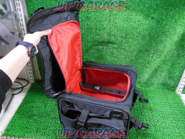 HenlyBeginsDH-742/16929
Seat Bag
Size: H200 x W300-400 x D300mm-06