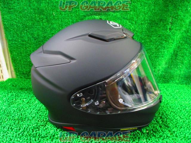 SHOEIZ-8
Full Face Helmet (Matt Black)
Size: S-04