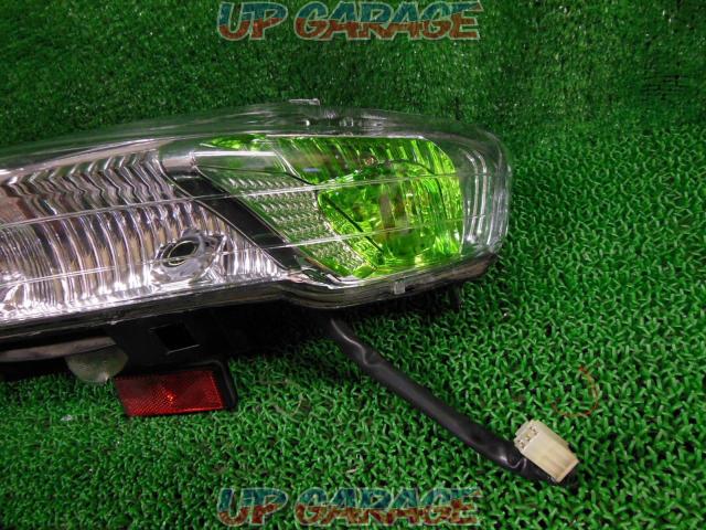 Manufacturer unknown OEM base unknown Custom tail lamp
Clear lens
Majesty 250 (year unknown)-04