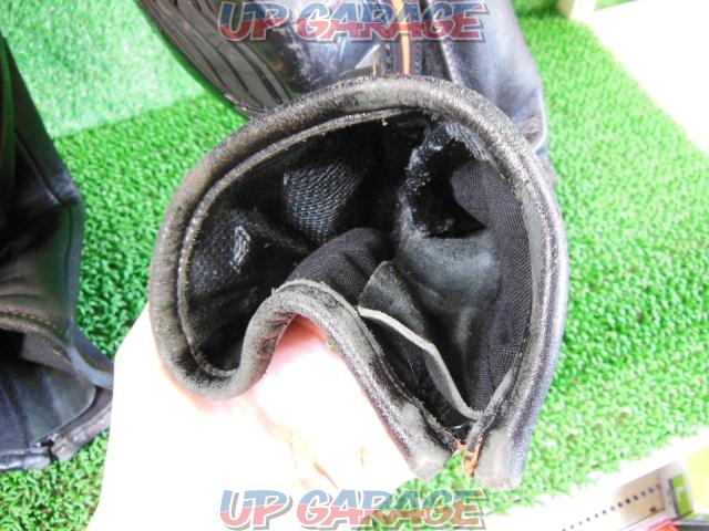 HYODHYOD
ST-X
D3O
LEATHER
PANTS
Leather pants
Black & Orange Stitch
Size: M
Product code: HSP019SPD-03