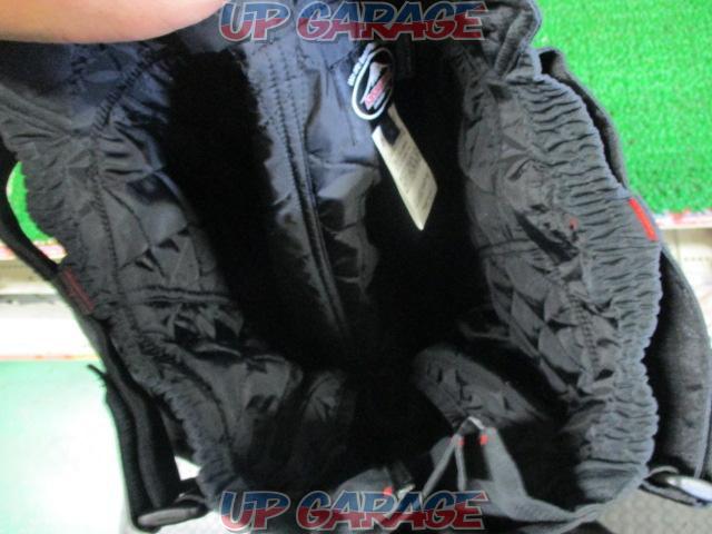 KUSHITANIALOFT
PANTS
Aloft Pants
Waterproof riding pants
Navy color
Size: M
Product code: K-2816-07