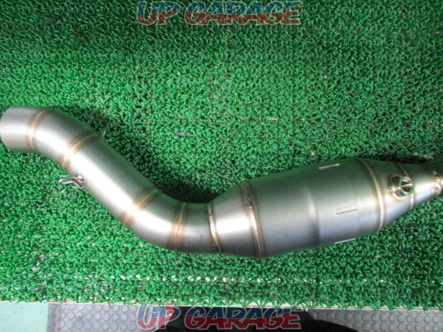 Manufacturer unknown stainless steel exhaust pipe
T-MAX530 (2018 model) removal-02