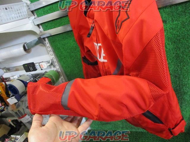 Alpinestars MM93
LOSAIL
v3
AIR
Riding mesh jacket
orange
Red / White
Size: M-04