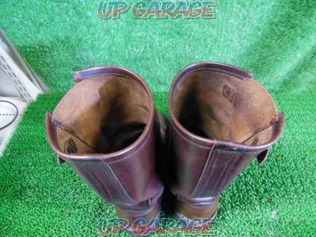 KADOYA BOOTS & BOOTS
Leather engineer boots
Wine red brown (limited edition color)
Size: 27cm (as reported by the owner)-09