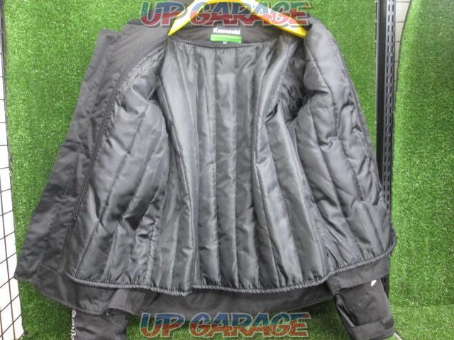 Kawasaki
Wear Jacket
Size: XXL size-06
